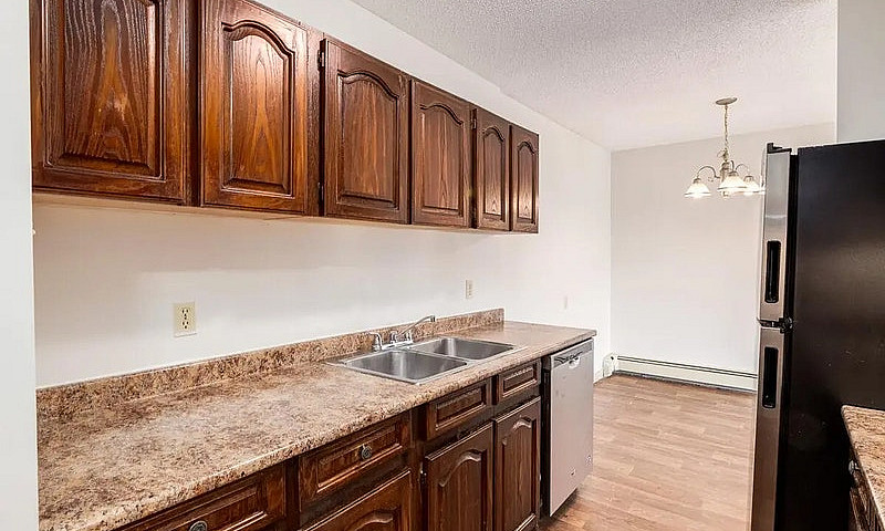Comfortable Living I...