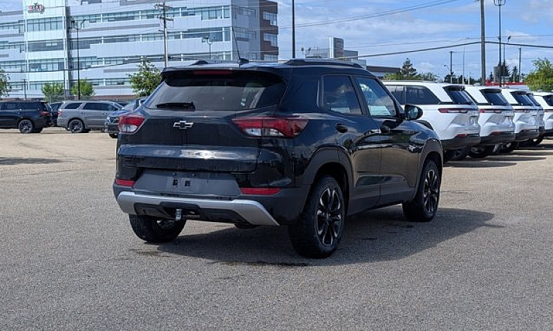 2023 Chevrolet Trail...