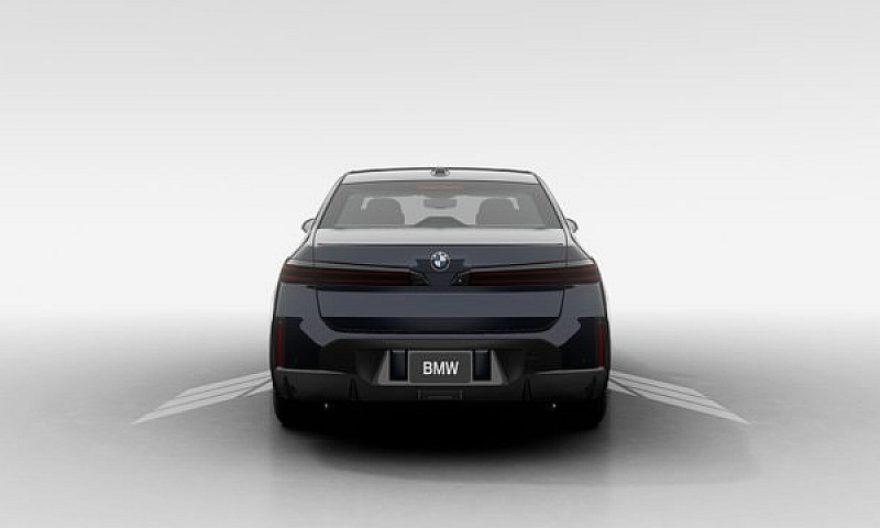 2027 Bmw 7 Series 74...