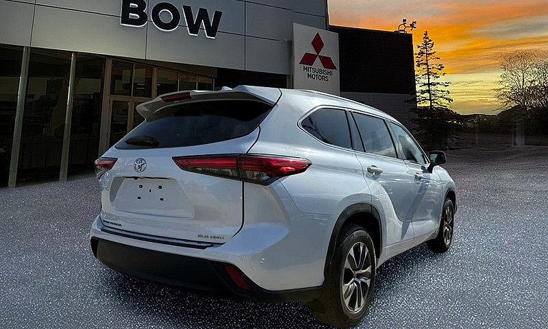 2022 Toyota Highland...