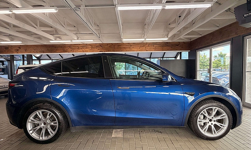 2023 Tesla Model Y S...