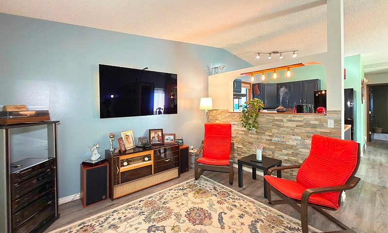 Great 3 Bedroom Hous...
