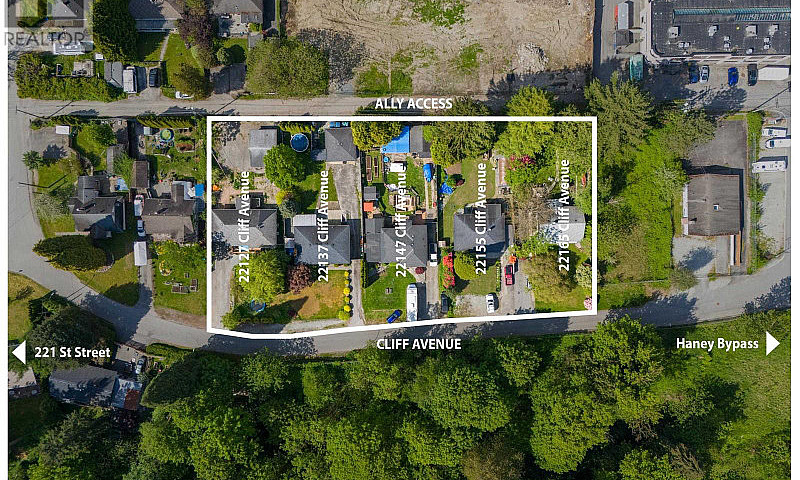 22127 Cliff Avenue M...