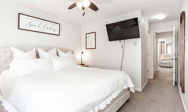 Move-In Ready Townho...