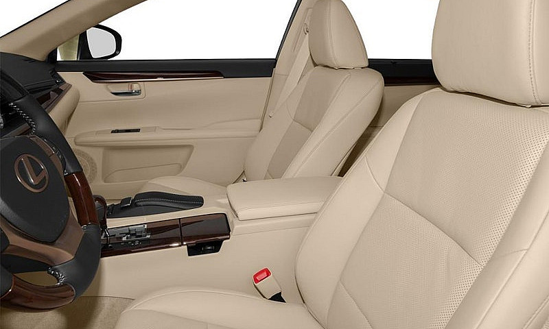 2015 Lexus Es 300H...