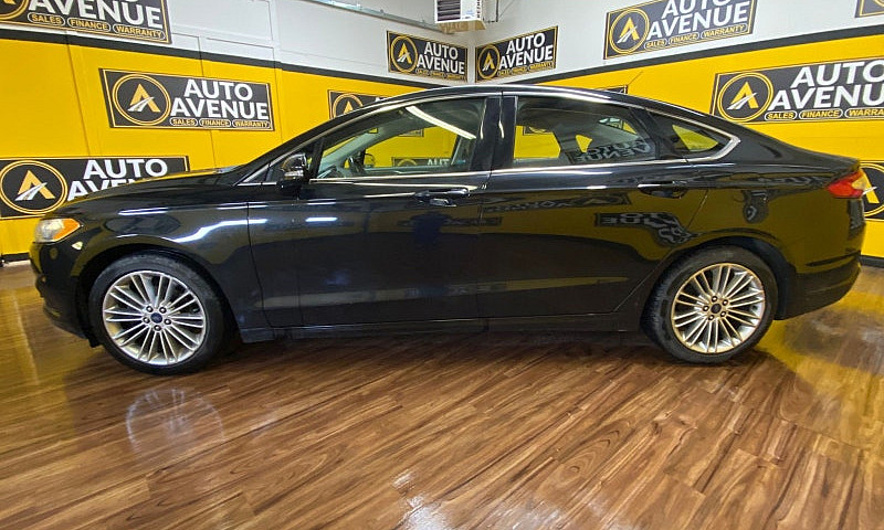 2014 Ford Fusion Se ...