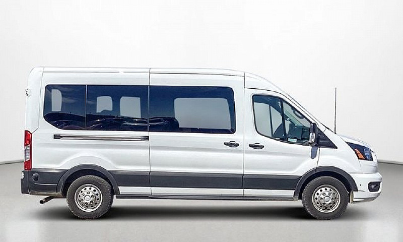 2024 Ford Transit T-...