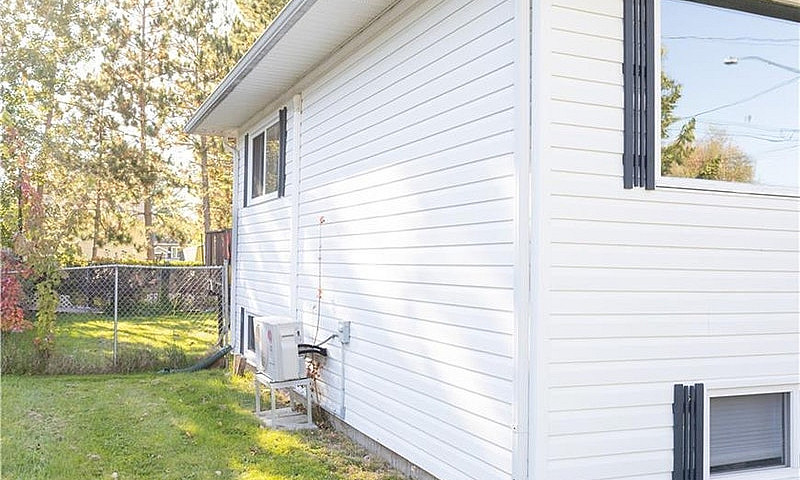 237 Ogden Drive Rive...