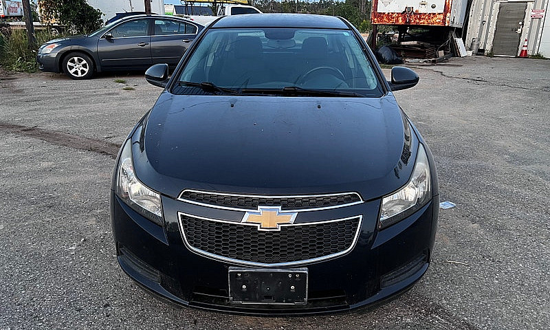 2013 Chevy Cruze. Ma...