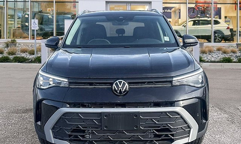 2025 Volkswagen Taos...