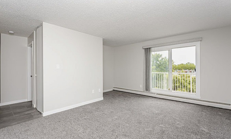 Hillview Estates Apa...