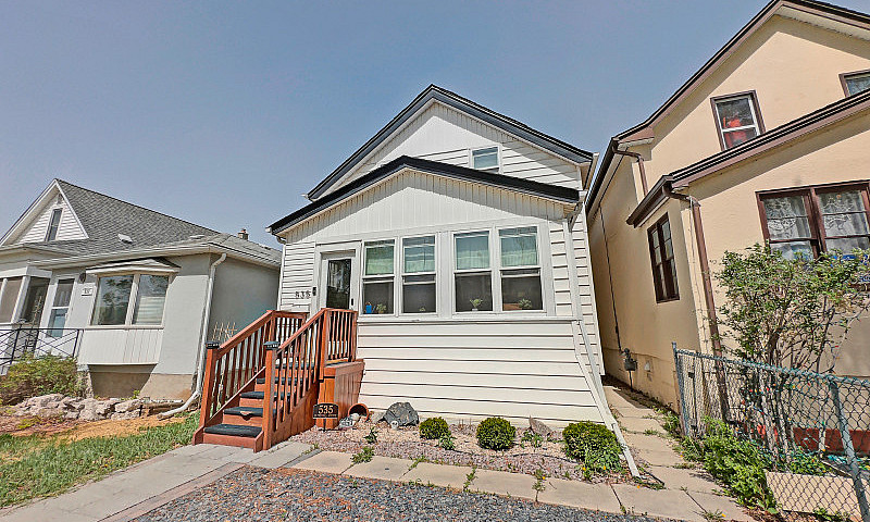 Lovely 4 Bedroom & 2...