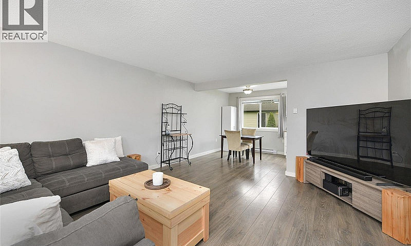 3 660 Jubilee St Dun...