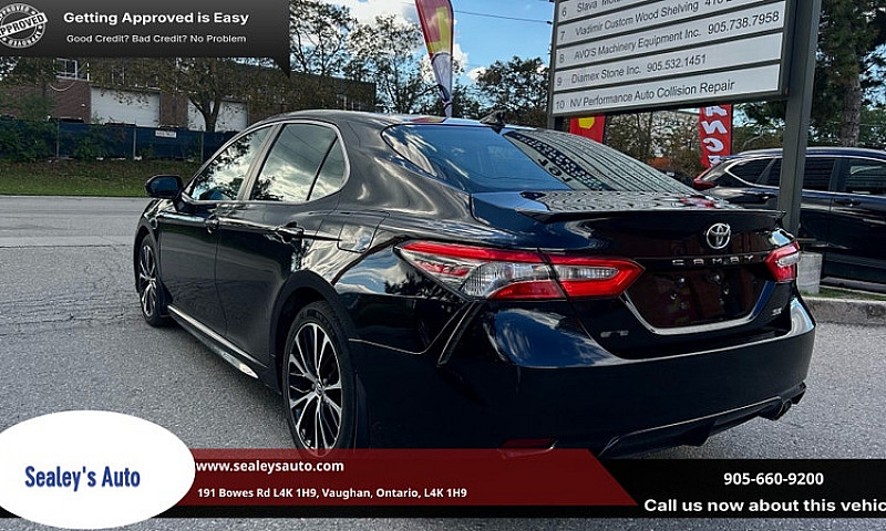 2018 Toyota Camry Xs...