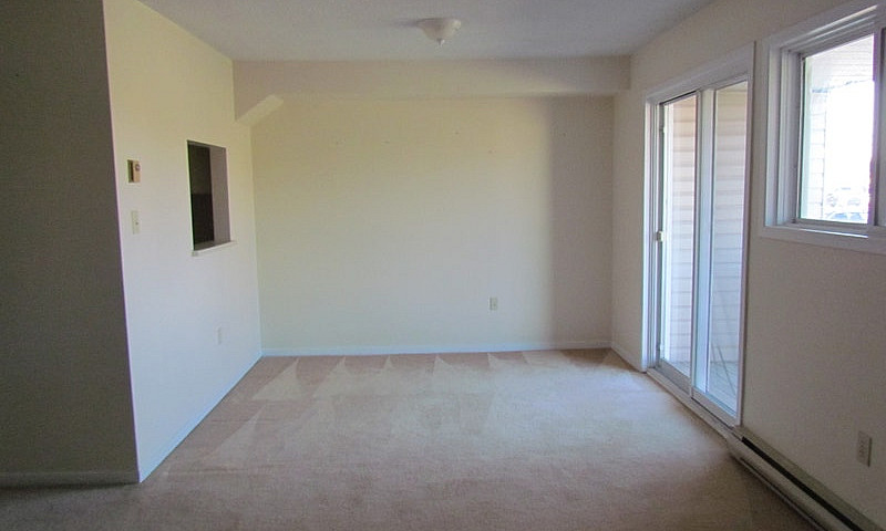 Unique 2 Bdrm Split ...