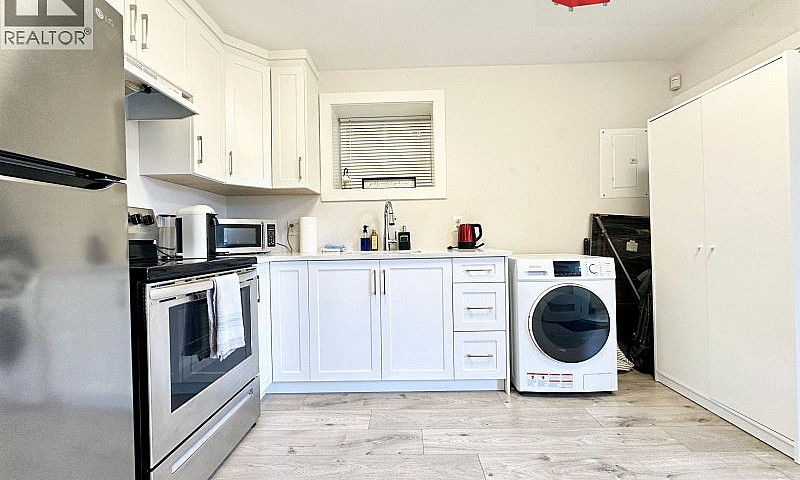 3460 Prince Edward S...