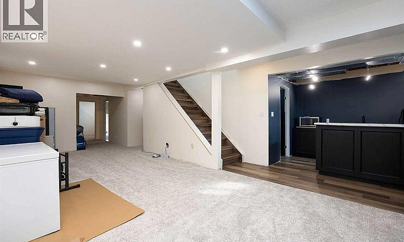 222 Berens Place For...