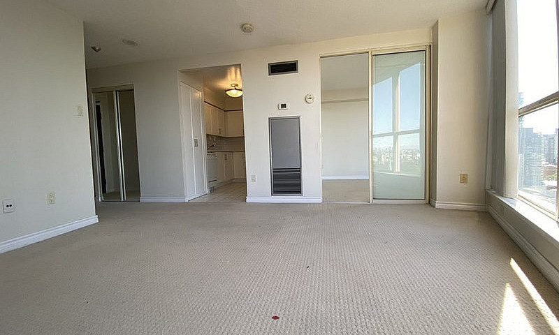 1055 Bay St - 1910...