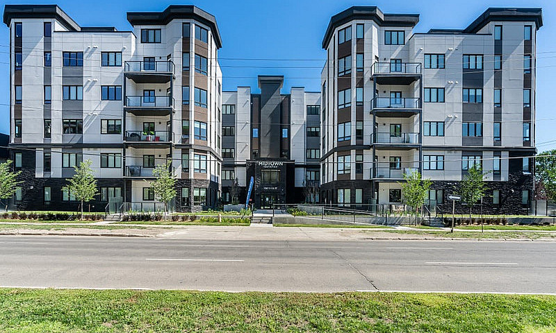 2 Bedroom Available ...