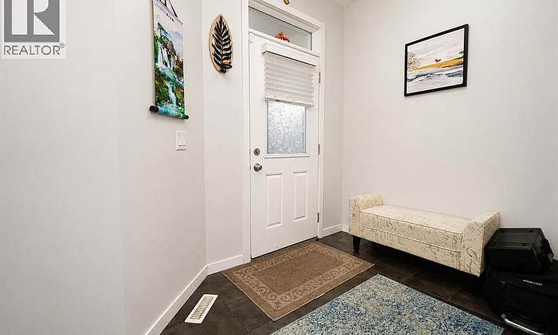 146 Skyview Point Cr...