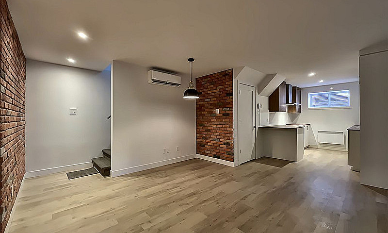 765 000$ - Triplex À...