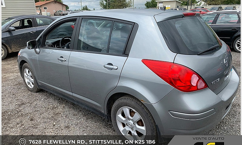 2011 Nissan Versa 1....