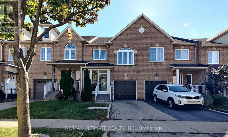 131 Foxchase Avenue ...