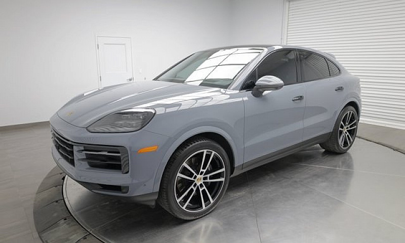 2024 Porsche Cayenne...
