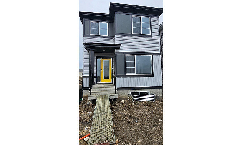 7367 181 Av Nw Edmon...