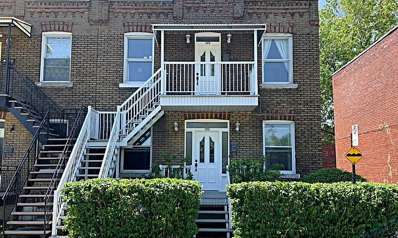 785 000$ - Duplex À ...