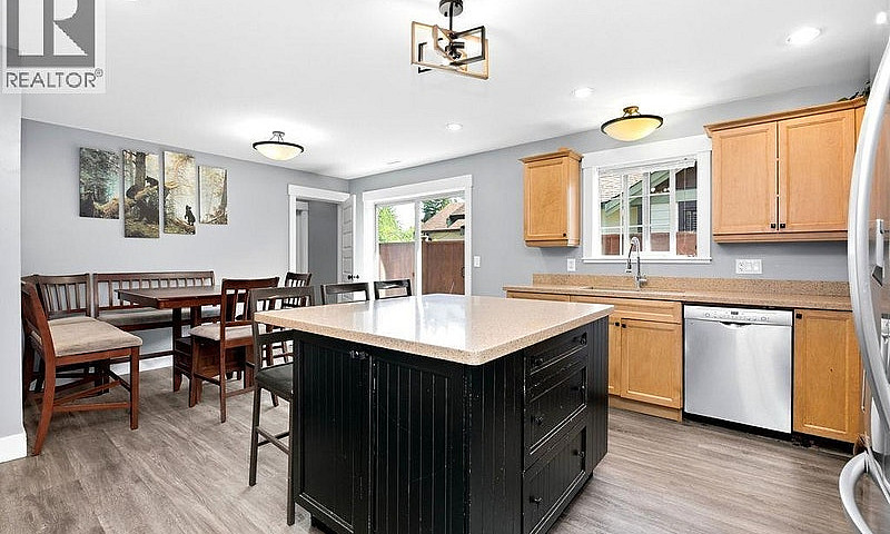 1048 Woodsworth Road...