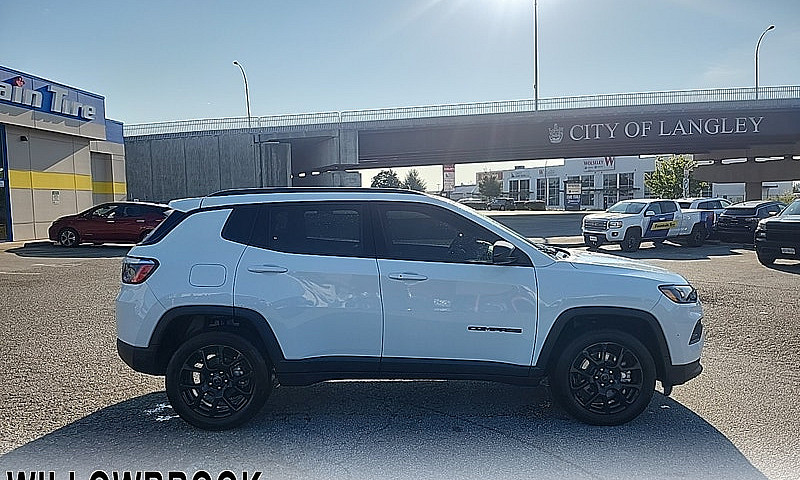 2025 Jeep Compass Al...