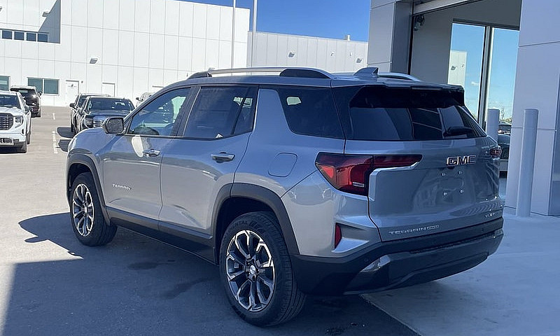 2027 Gmc Terrain Awd...