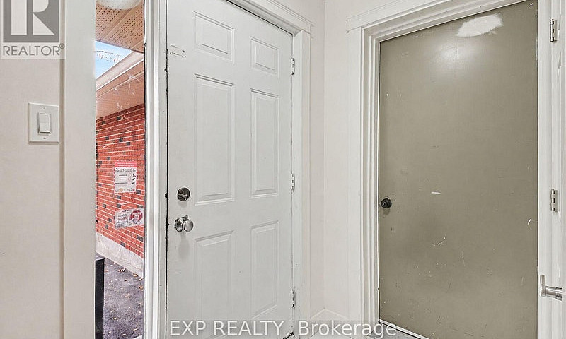 23 - 25 Haxby Privat...