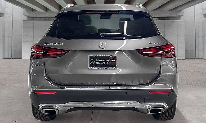 2026 Mercedes-Benz G...