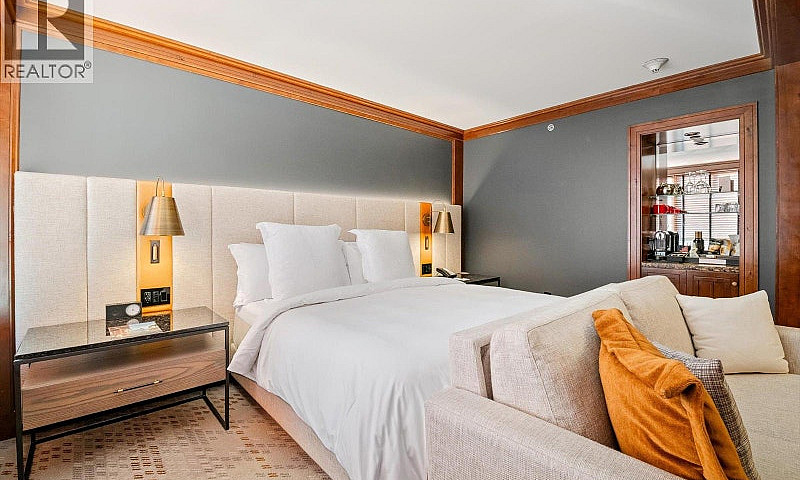 518 4591 Blackcomb W...