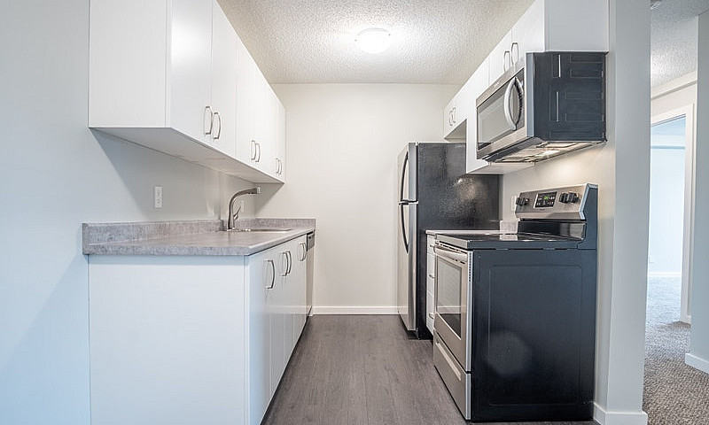 Bond - 2 Bedroom, 1 ...