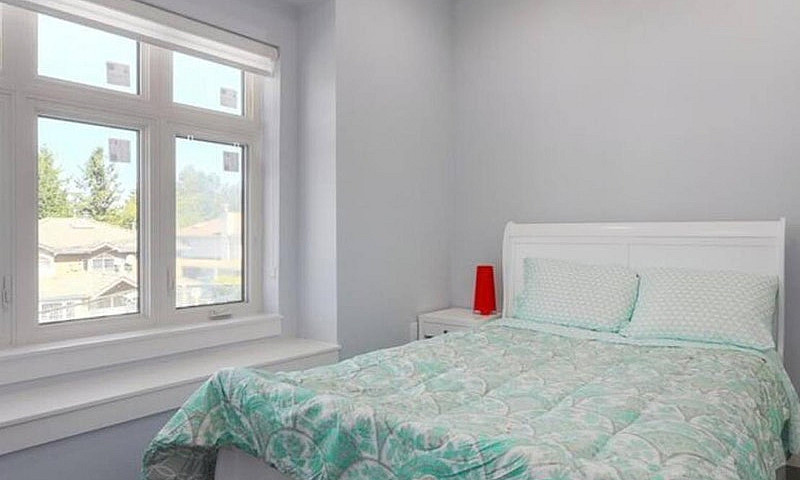 4666 Earles Street V...