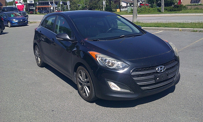 2016 Hyundai Elantra...