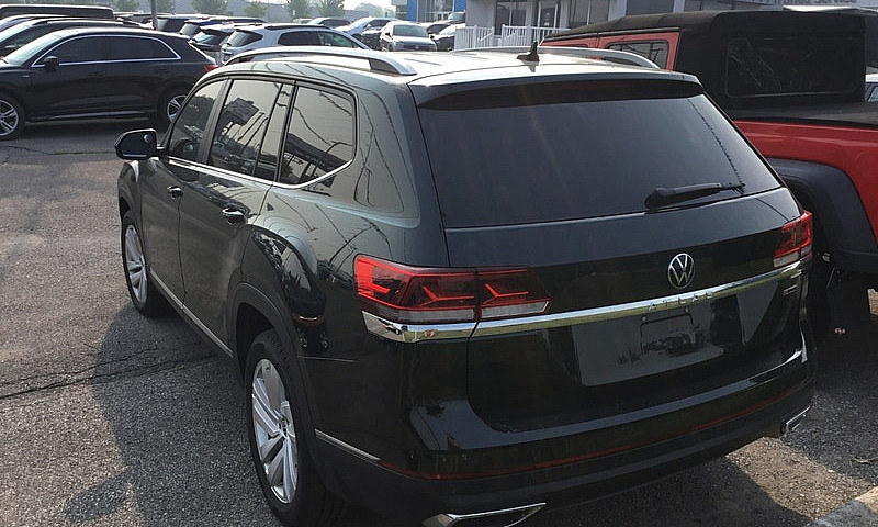 2021 Volkswagen Atla...