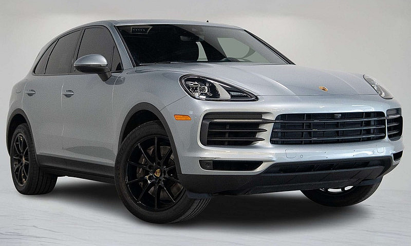 2021 Porsche Cayenne...