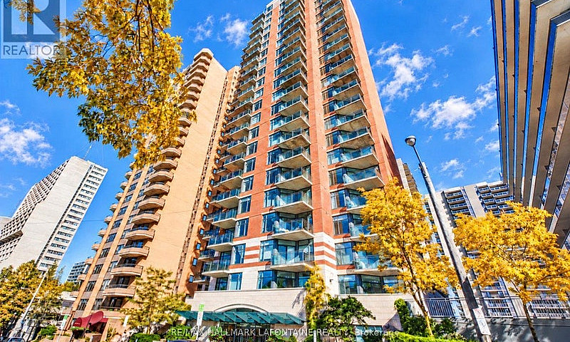 1606 - 570 Laurier A...