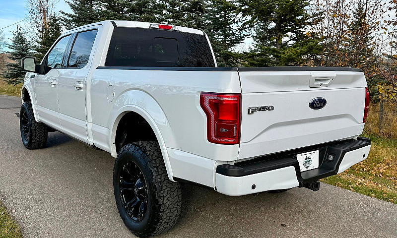 2016 Ford F-150 Lari...