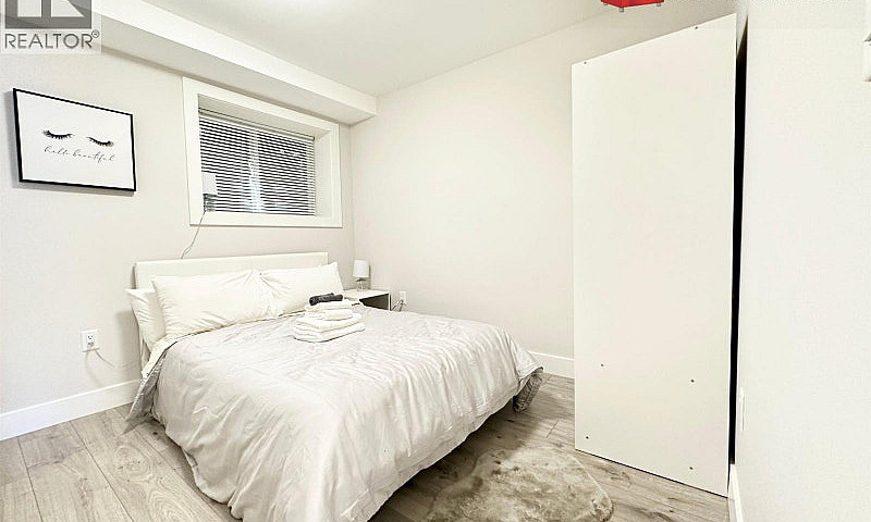 3460 Prince Edward S...