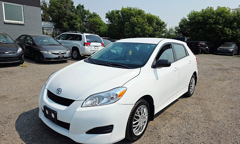 2011 Toyota Matrix A...