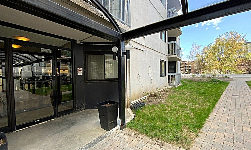 214 000$ - Condo À V...