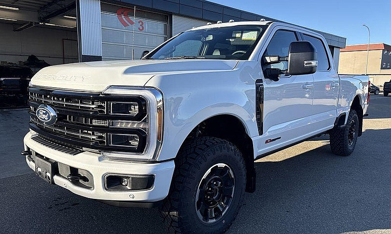 2027 Ford F-350 Supe...