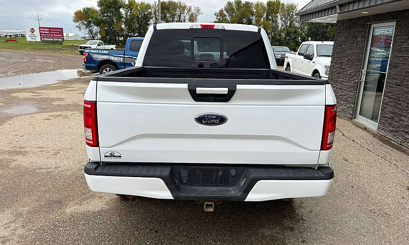 2016 Ford F-150 Crew...