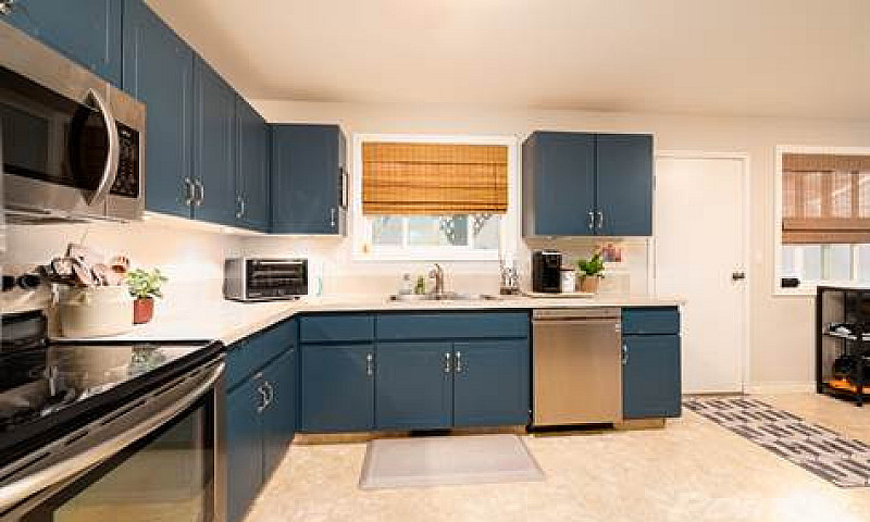 Homes For Sale In We...