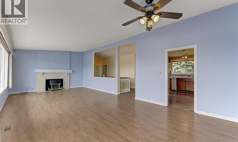 3803 Brown Road West...